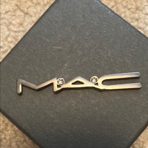 MAC Silver Logo Magnetic Artist badge